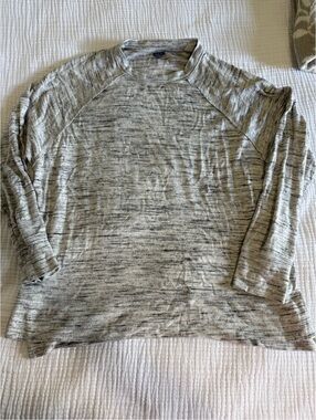 aerie Marled Light Gray Knit Long Sleeve Top